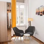 Central Nest Apartment Synagogue