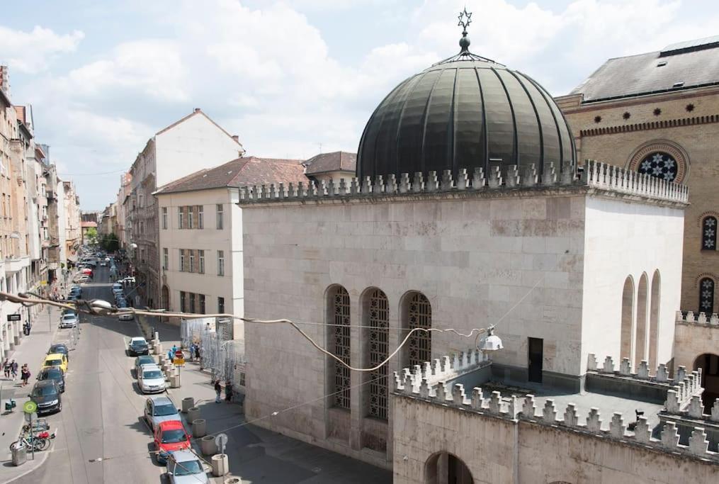 Nest Synagogue * Budapeste